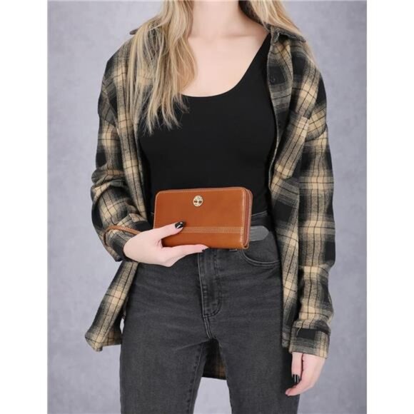 Womens Leather RFID Zip Around Wallet Clutch With Wristlet Strap - Picture 5 of 6